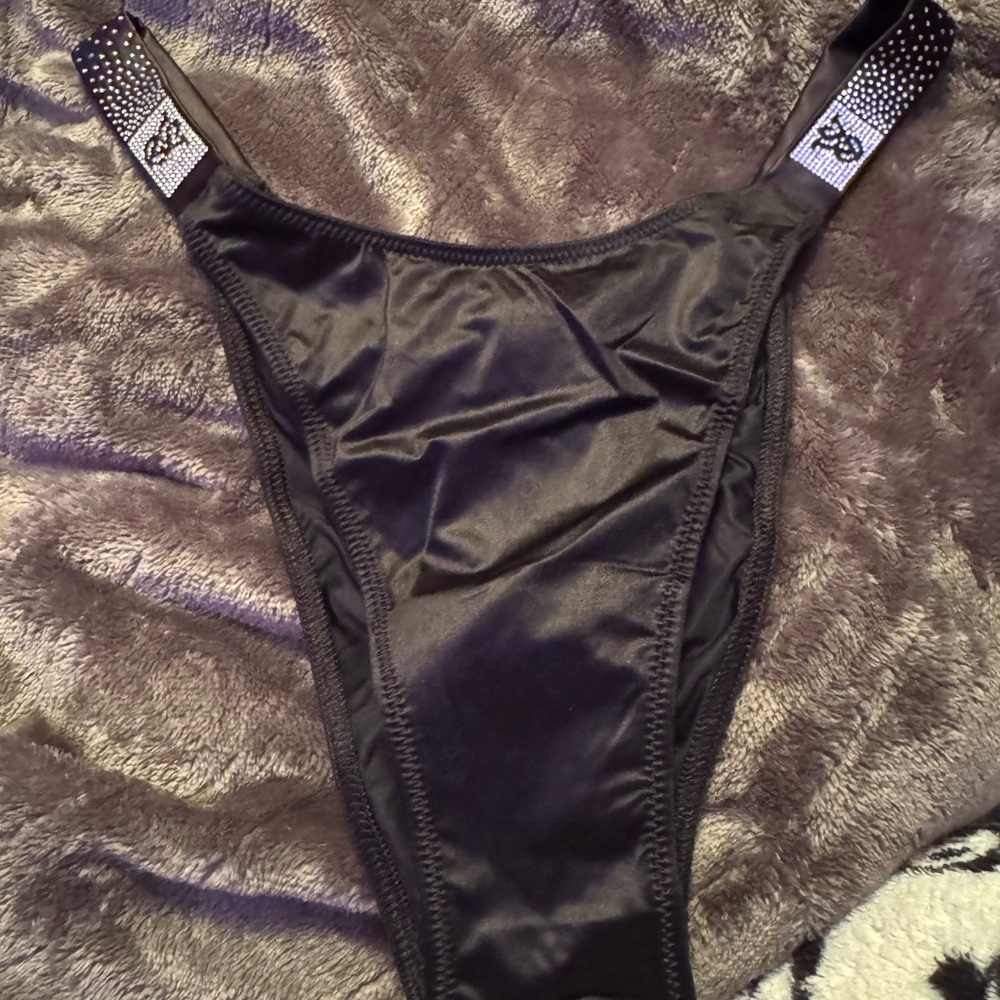 Victoria Secrets New Collection, Brand New, Size M